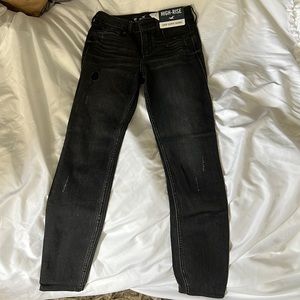 Hollister High Rise Crop Super Skinny Jeans